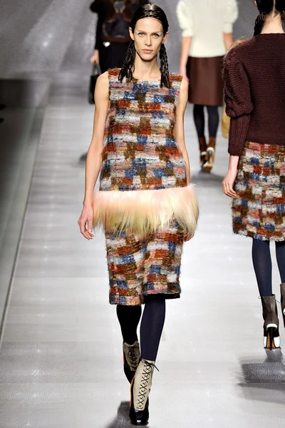 Look 41